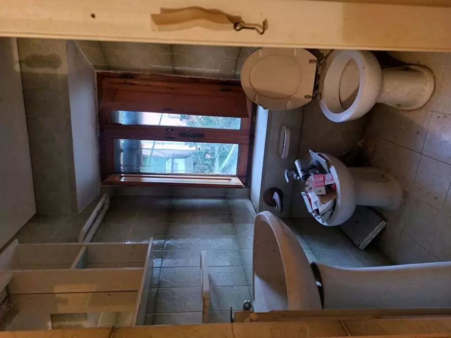 Immagine 6 di Casa colonica in vendita  a Coreglia Antelminelli