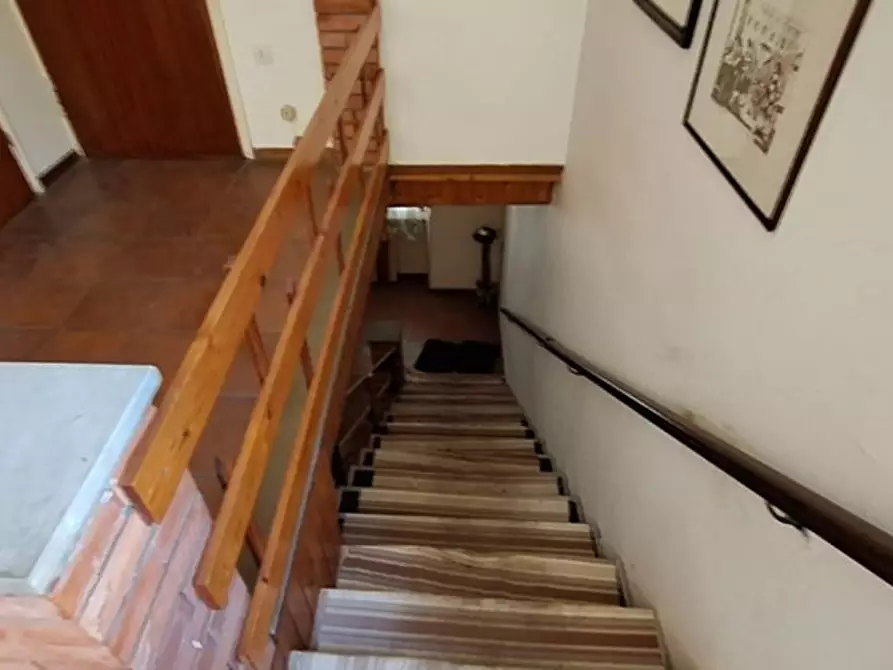 Immagine 8 di Mansarda in vendita  a Borgo A Mozzano