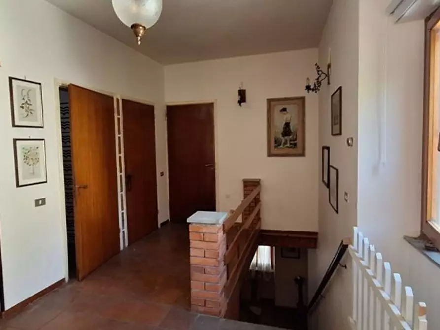 Immagine 11 di Mansarda in vendita  a Borgo A Mozzano