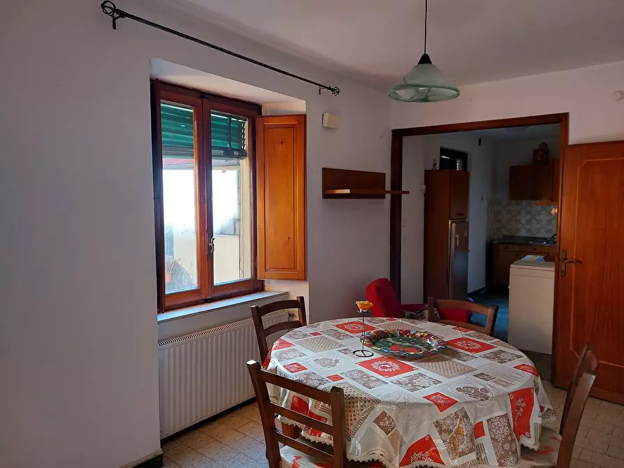 Immagine 5 di Appartamento in vendita  a Barga