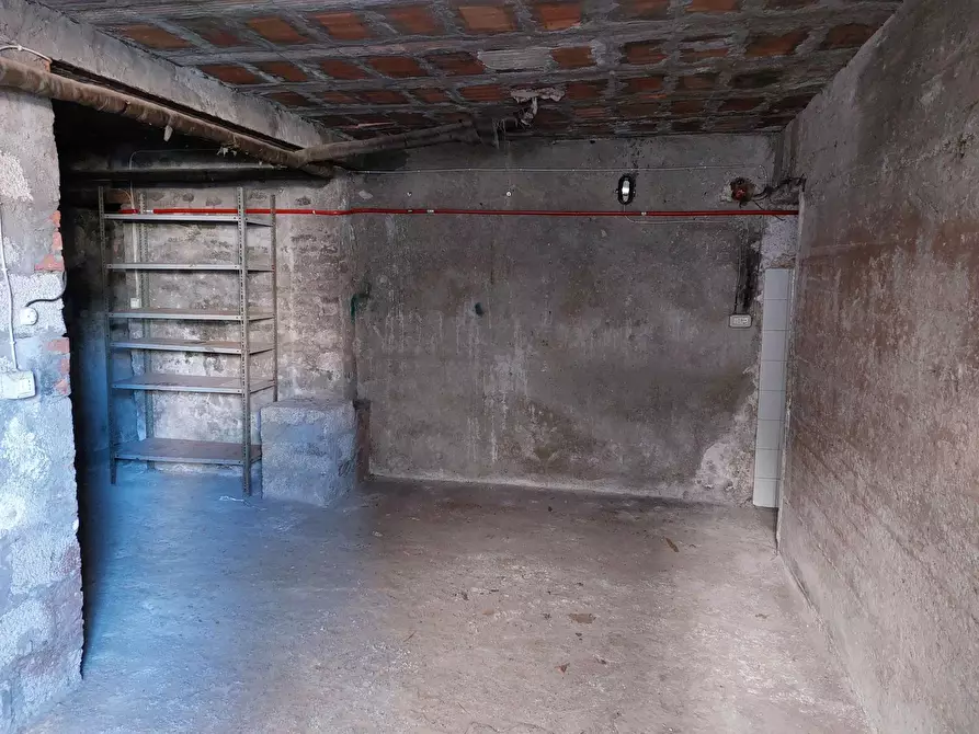 Immagine 13 di Appartamento in vendita  a Barga