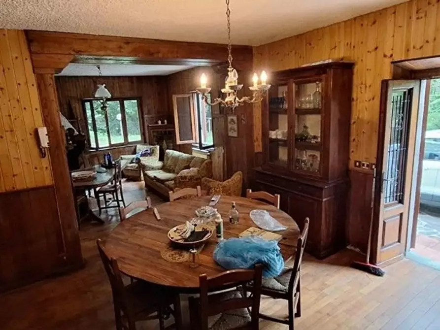 Immagine 16 di Casa indipendente in vendita  a Bagni Di Lucca