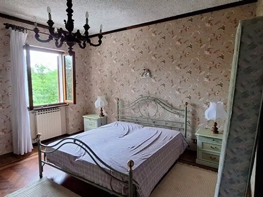 Immagine 18 di Casa indipendente in vendita  a Bagni Di Lucca