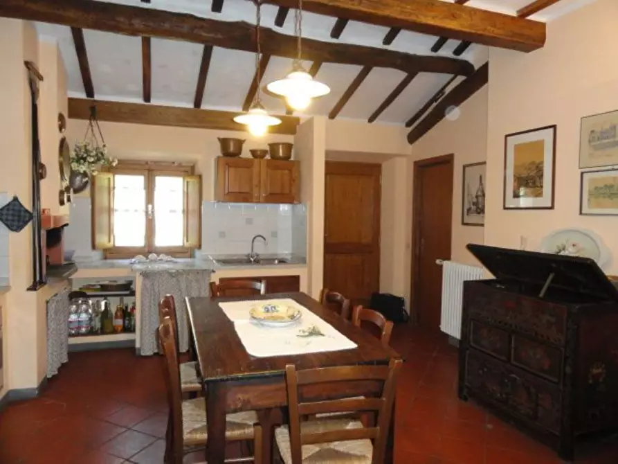 Immagine 11 di Casa semindipendente in vendita  a Coreglia Antelminelli