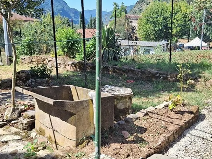 Immagine 2 di Appartamento in vendita  a Borgo A Mozzano