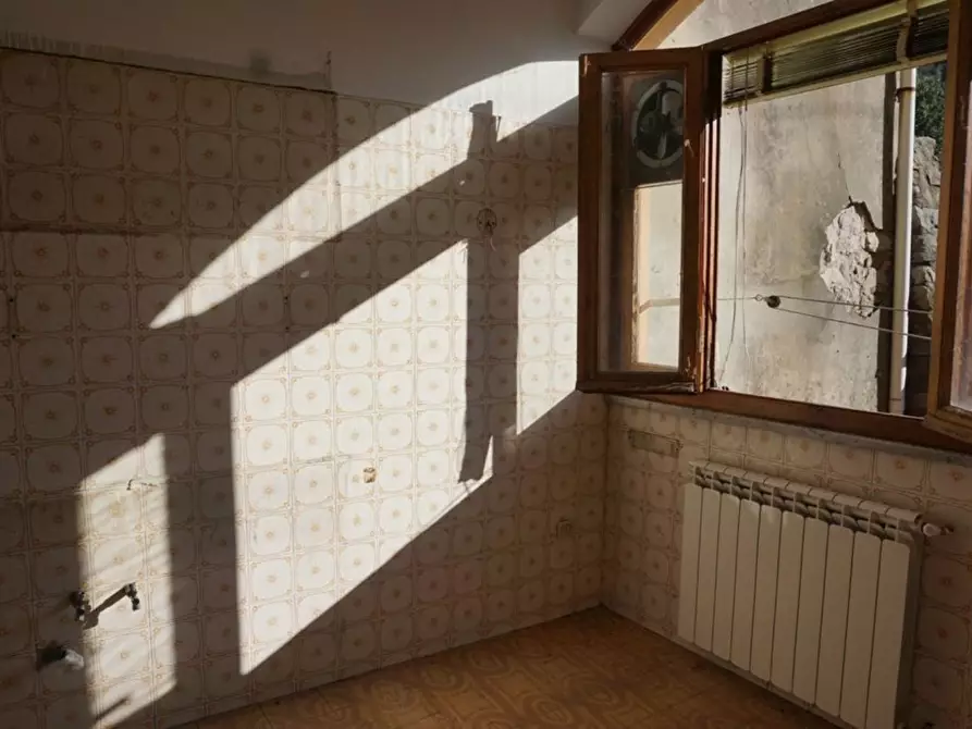 Immagine 4 di Appartamento in vendita  a Borgo A Mozzano