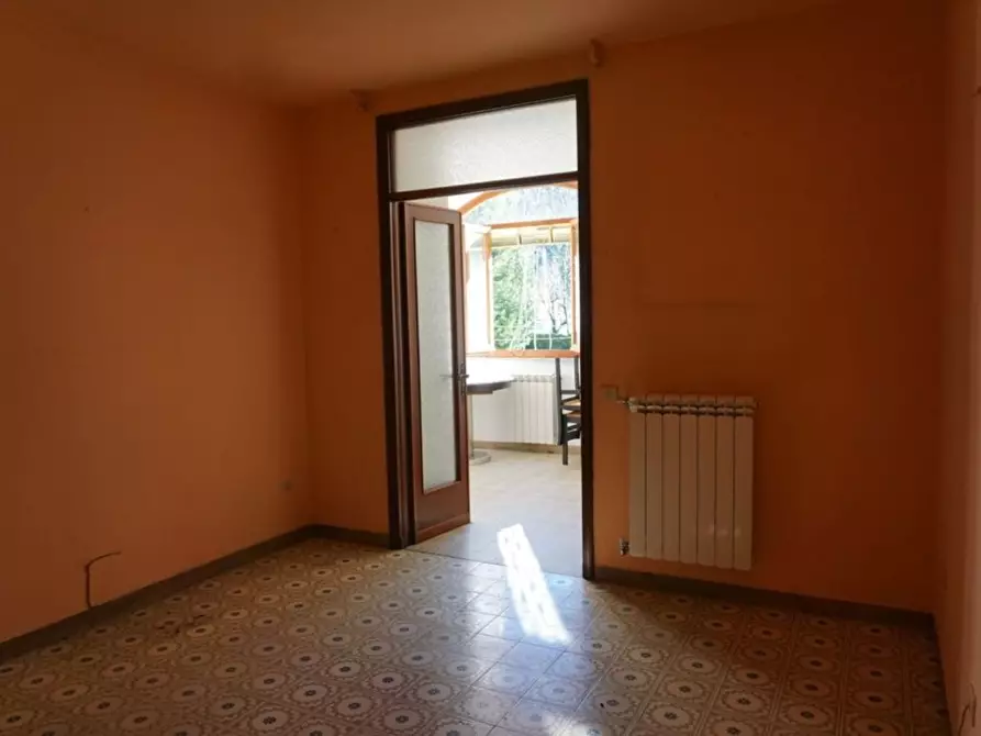 Immagine 2 di Appartamento in vendita  a Borgo A Mozzano