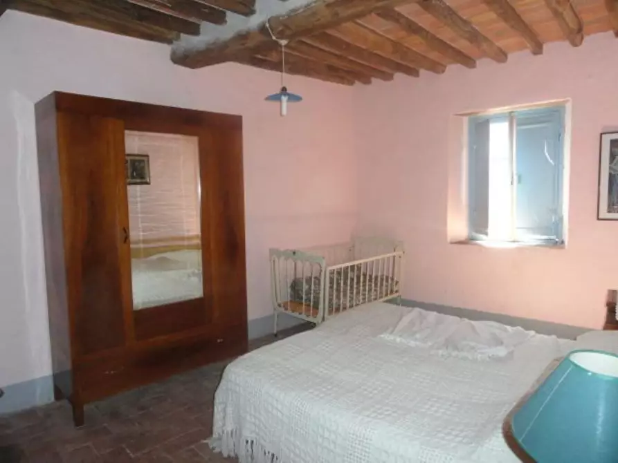 Immagine 8 di Terratetto in vendita  a Borgo A Mozzano