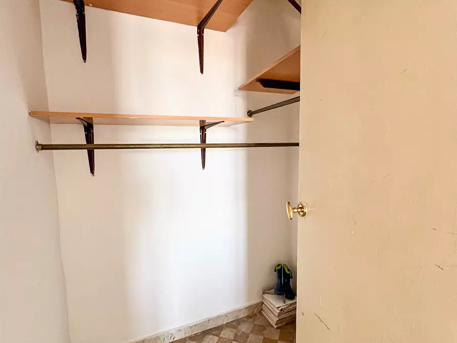 Immagine 11 di Appartamento in vendita  a Palermo