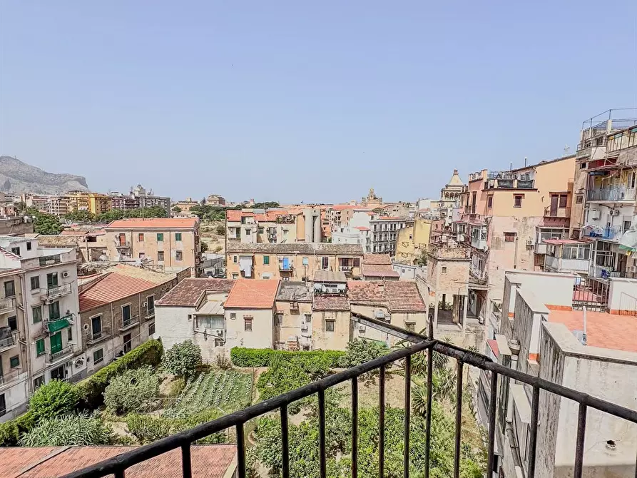 Immagine 9 di Appartamento in vendita  a Palermo