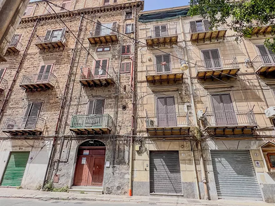 Immagine 2 di Appartamento in vendita  a Palermo