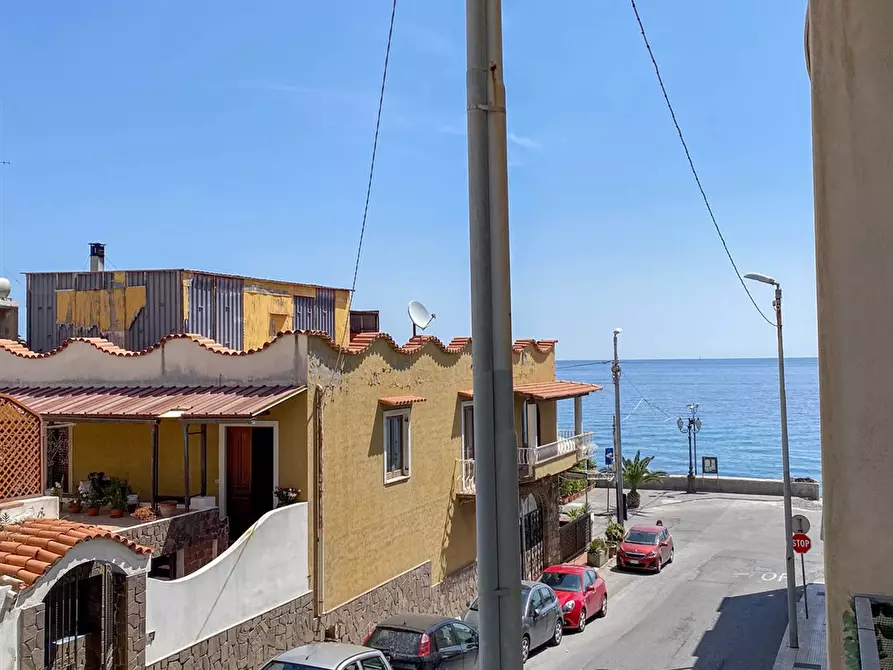 Immagine 13 di Appartamento in vendita  a Lipari