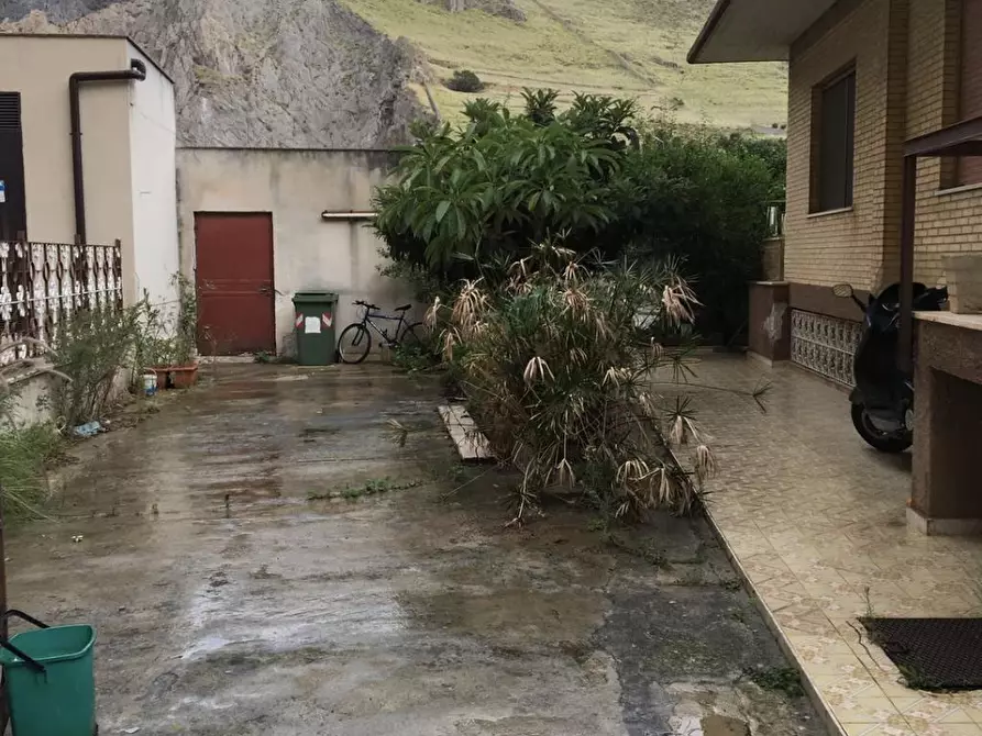 Immagine 6 di Villa in vendita  a Palermo