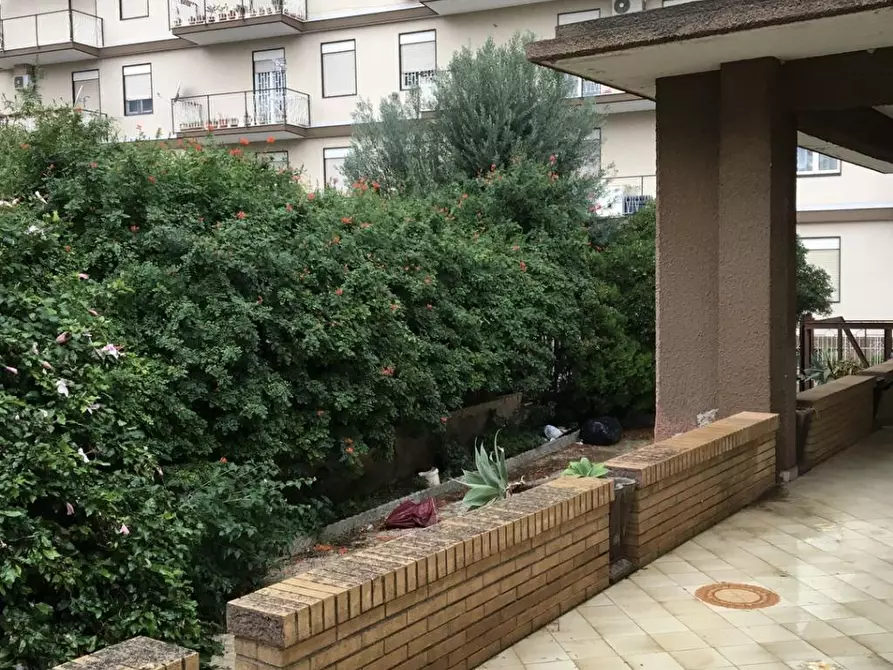 Immagine 4 di Villa in vendita  a Palermo