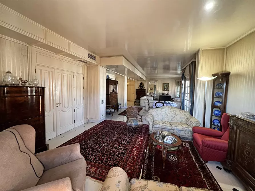 Immagine 6 di Appartamento in vendita  a Palermo