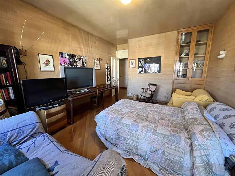 Immagine 12 di Appartamento in vendita  a Palermo