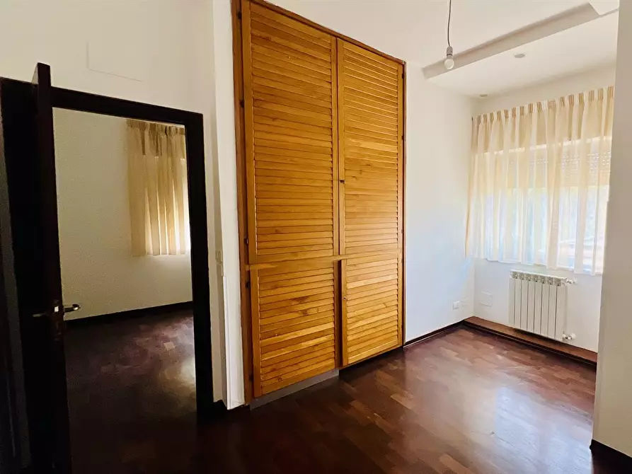 Immagine 15 di Villa in affitto  a Palermo