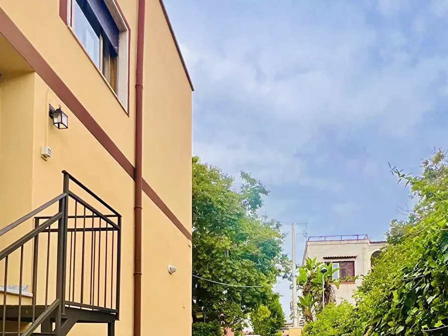 Immagine 4 di Villa in affitto  a Palermo