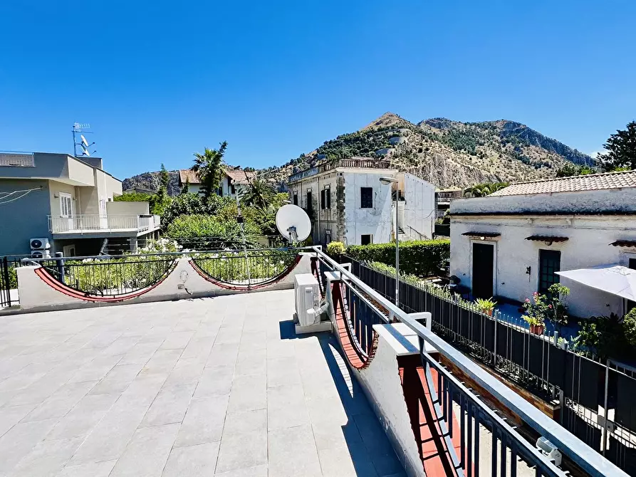 Immagine 5 di Casa indipendente in affitto  a Palermo