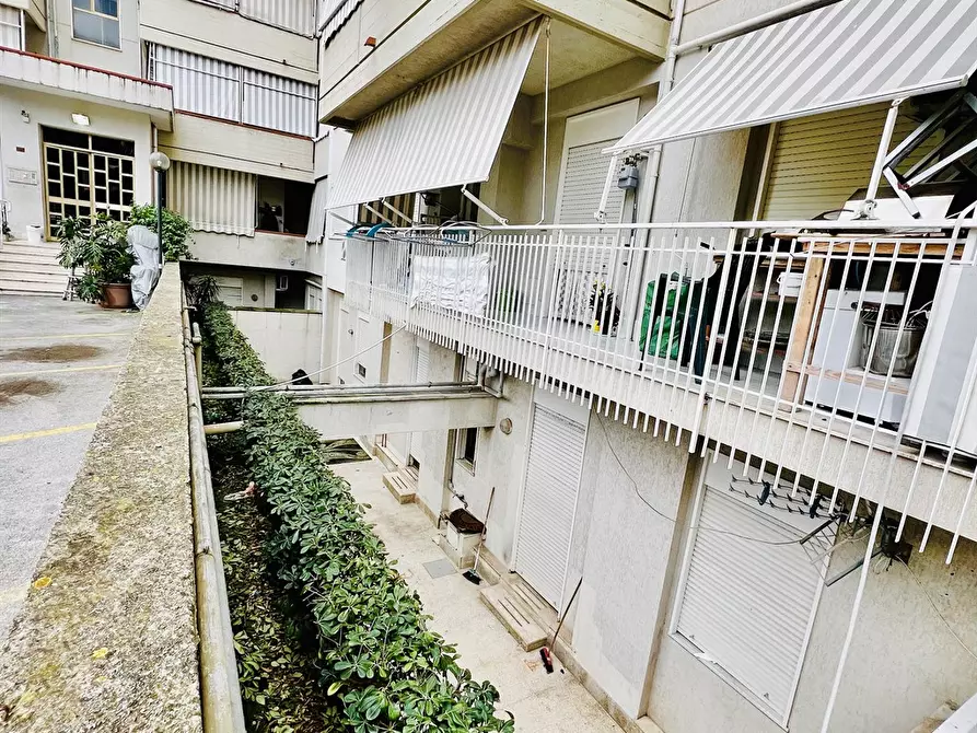 Immagine 5 di Appartamento in vendita  a Palermo