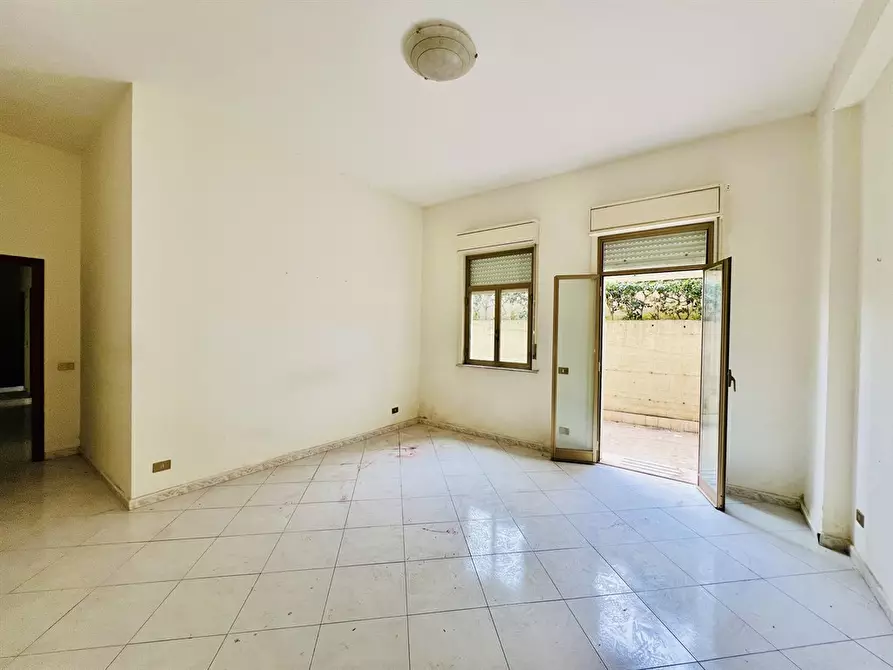 Immagine 3 di Appartamento in vendita  a Palermo