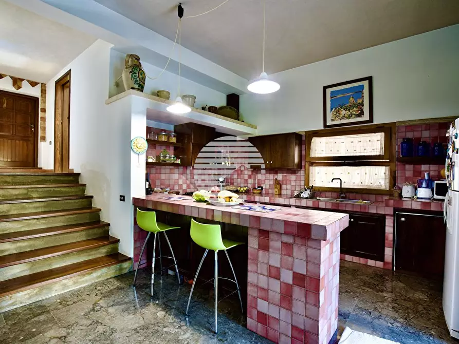 Immagine 9 di Villa in vendita  a Torretta