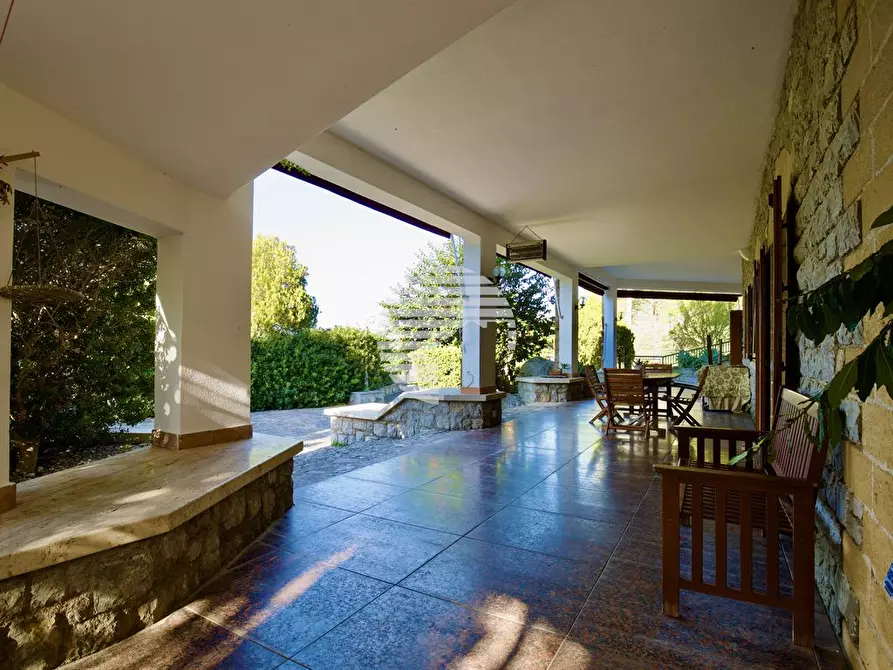 Immagine 3 di Villa in vendita  a Torretta