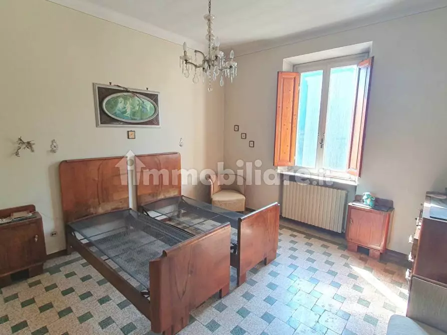 Immagine 24 di Casa bifamiliare in vendita  a Lucca