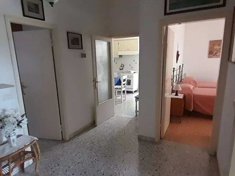 Immagine 9 di Villa in vendita  a Forte Dei Marmi