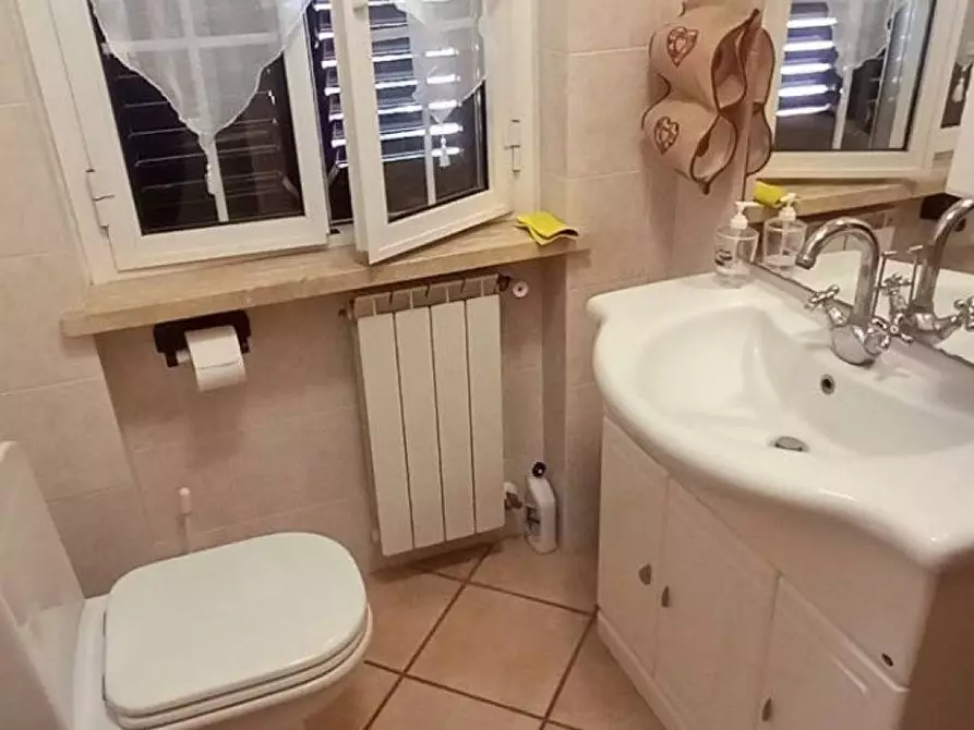 Immagine 30 di Villa in vendita  a Pietrasanta