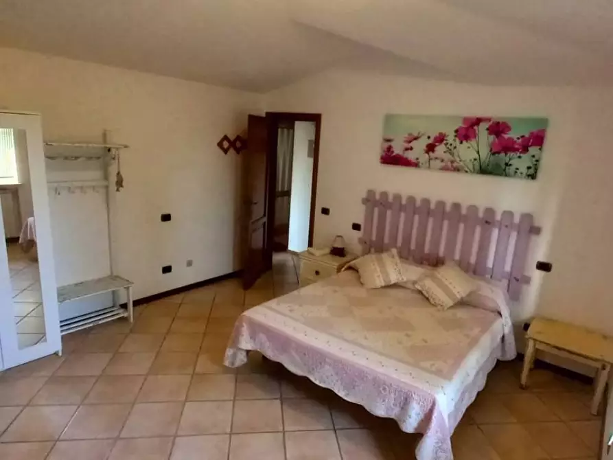 Immagine 27 di Villa in vendita  a Pietrasanta