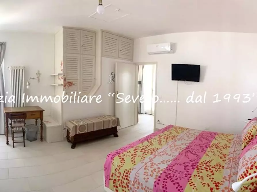 Immagine 15 di Villa in affitto  a Pietrasanta