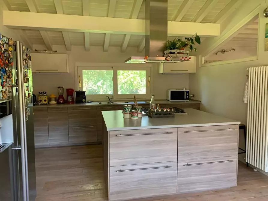 Immagine 25 di Villa in affitto  a Pietrasanta