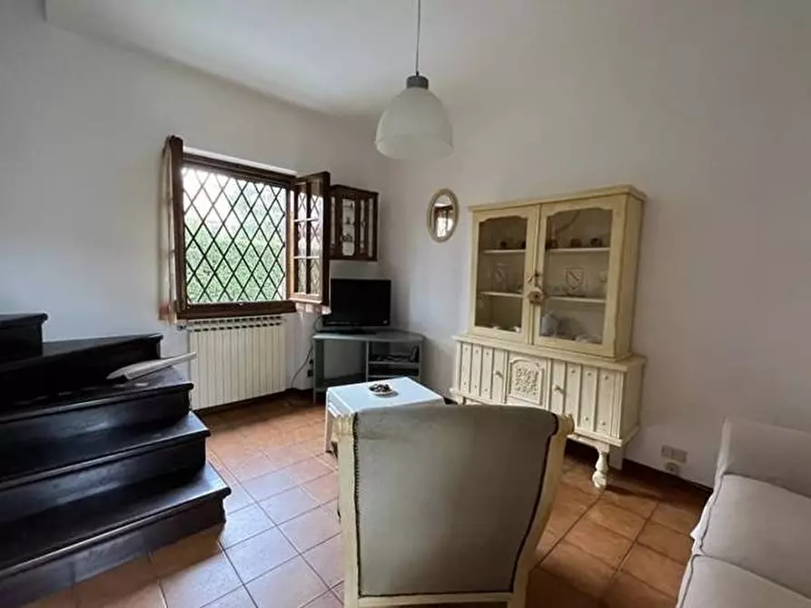 Immagine 12 di Villa in vendita  a Forte Dei Marmi