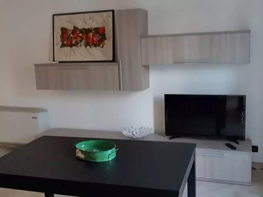 Immagine 3 di Appartamento in affitto  a Camaiore