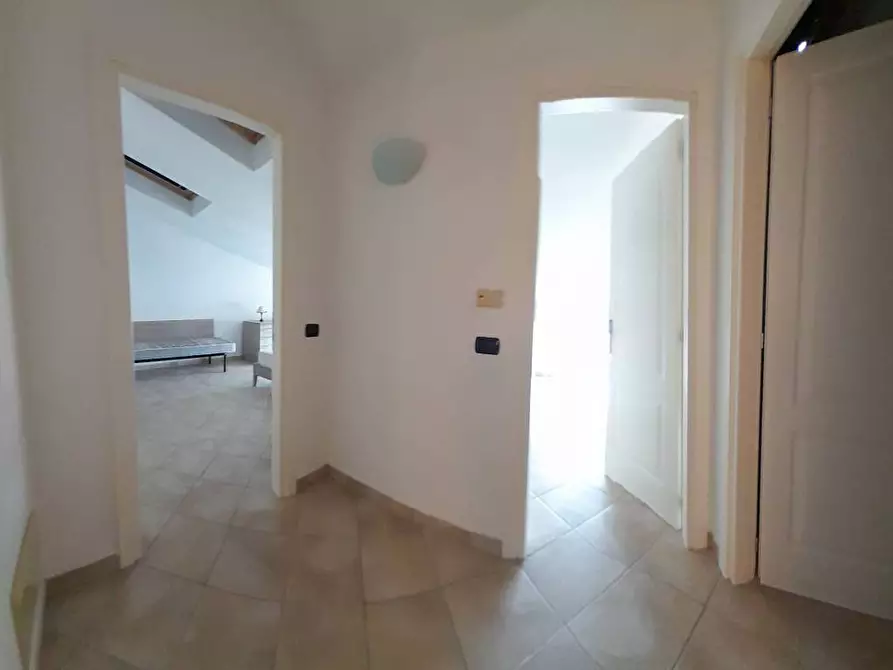 Immagine 7 di Appartamento in affitto  a Camaiore