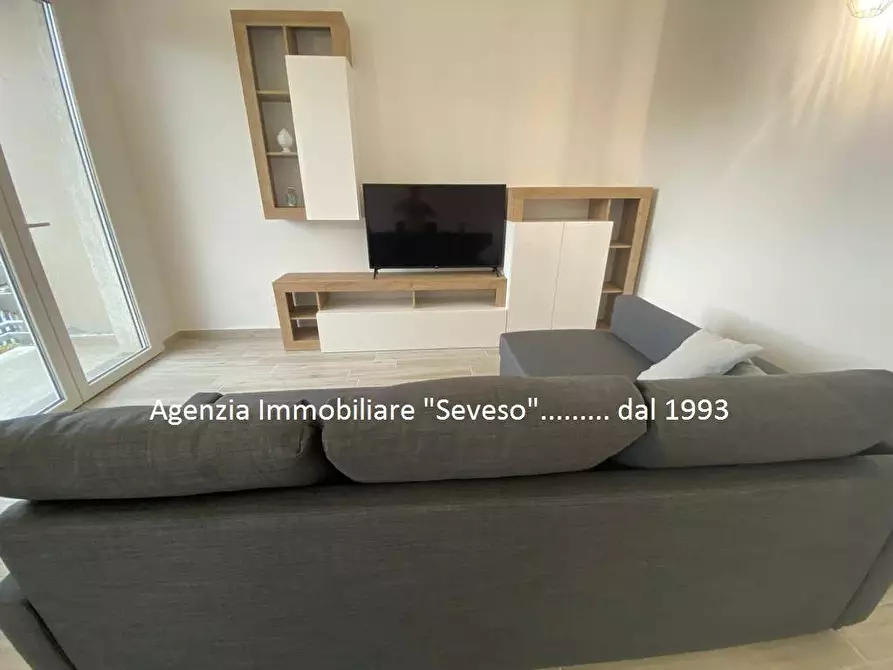 Immagine 4 di Mansarda in affitto  a Pietrasanta