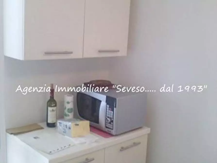 Immagine 16 di Villa in affitto  a Pietrasanta
