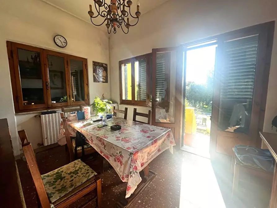 Immagine 5 di Appartamento in vendita  a Seravezza