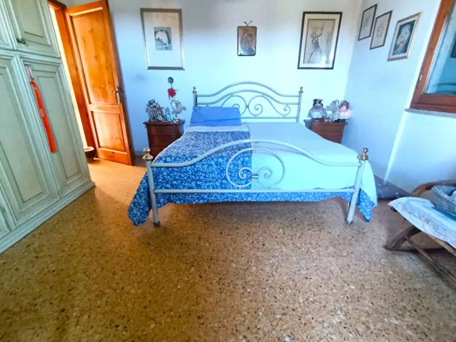 Immagine 9 di Appartamento in vendita  a Seravezza