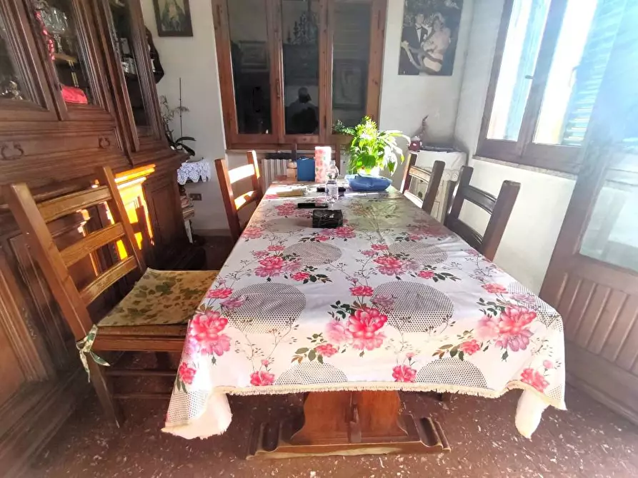 Immagine 4 di Appartamento in vendita  a Seravezza