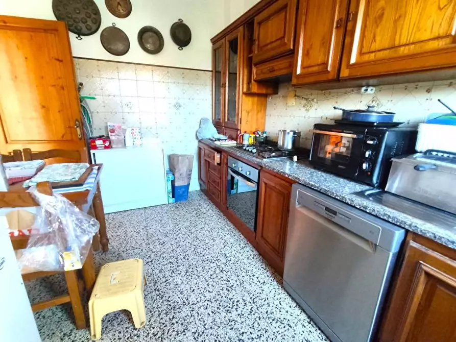 Immagine 8 di Appartamento in vendita  a Seravezza