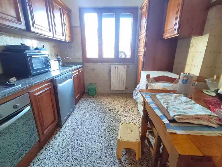 Immagine 6 di Appartamento in vendita  a Seravezza