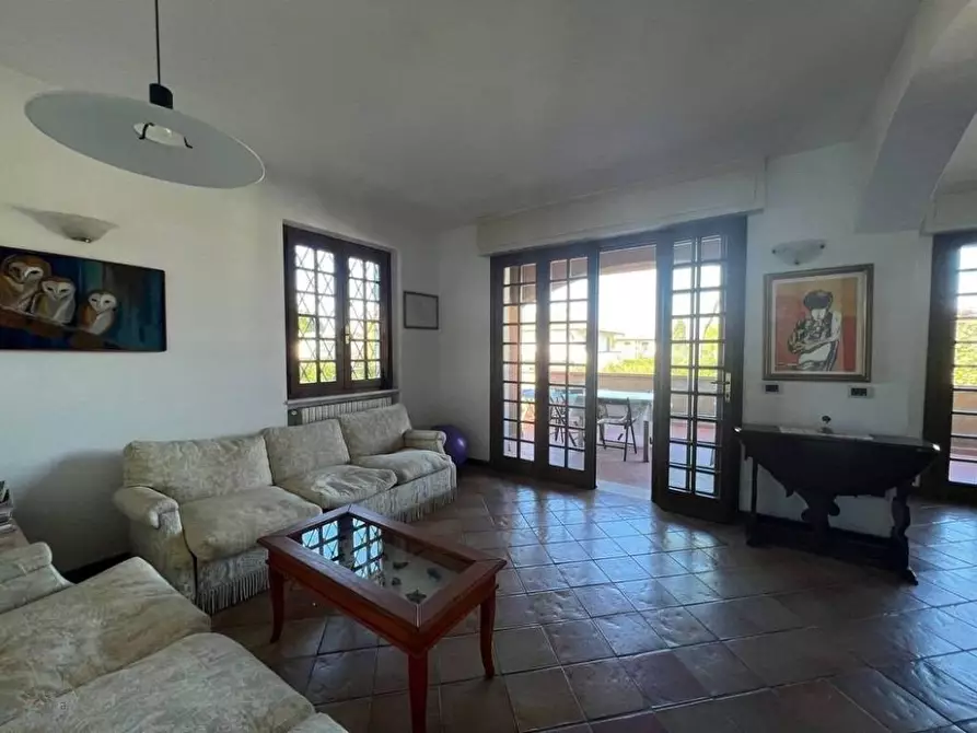 Immagine 13 di Mansarda in affitto  a Forte Dei Marmi