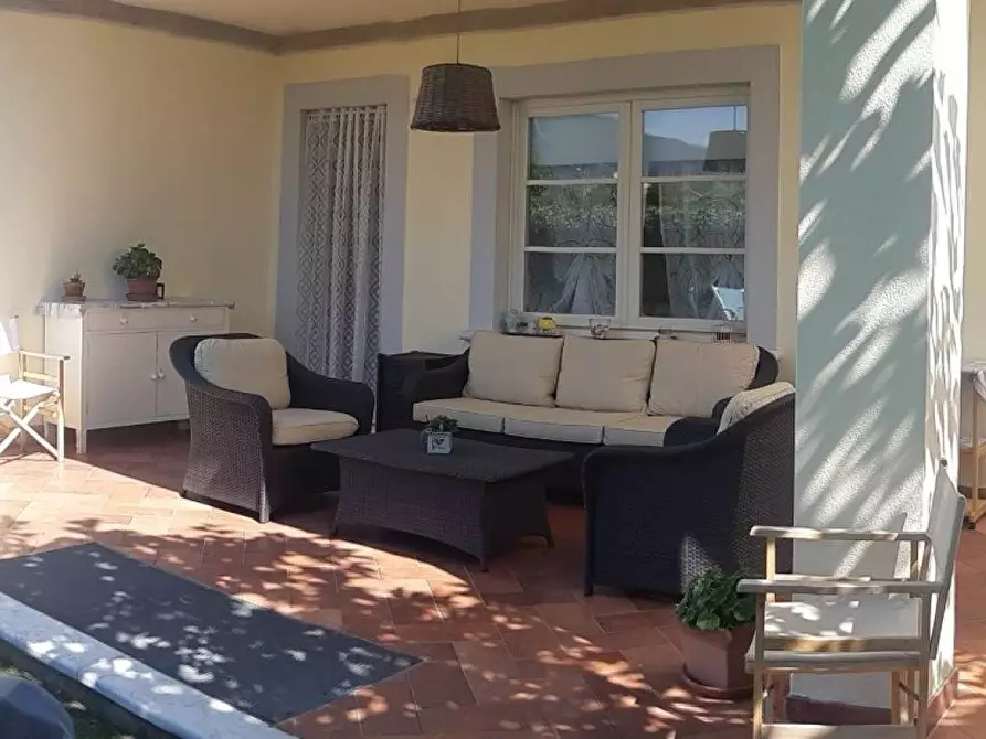 Immagine 26 di Casa bifamiliare in affitto  a Pietrasanta