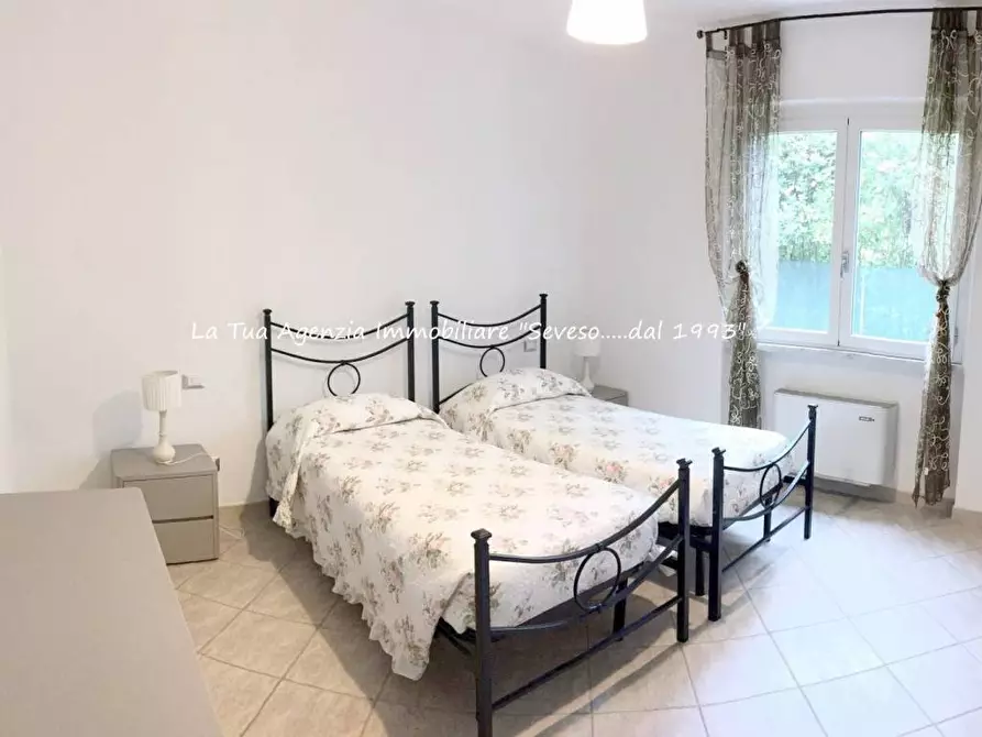 Immagine 6 di Casa quadrifamiliare in affitto  a Forte Dei Marmi