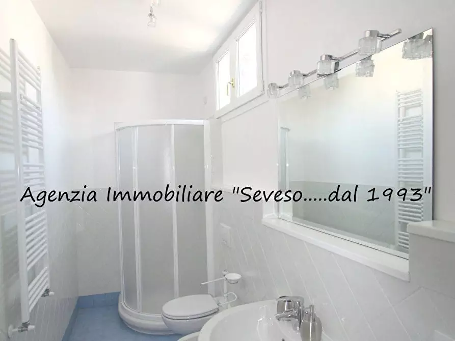 Immagine 12 di Casa trifamiliare in affitto  a Forte Dei Marmi