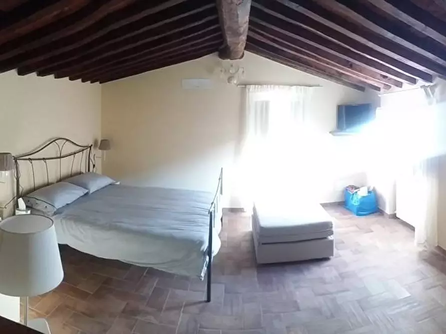 Immagine 10 di Rustico / casale in vendita  a Seravezza