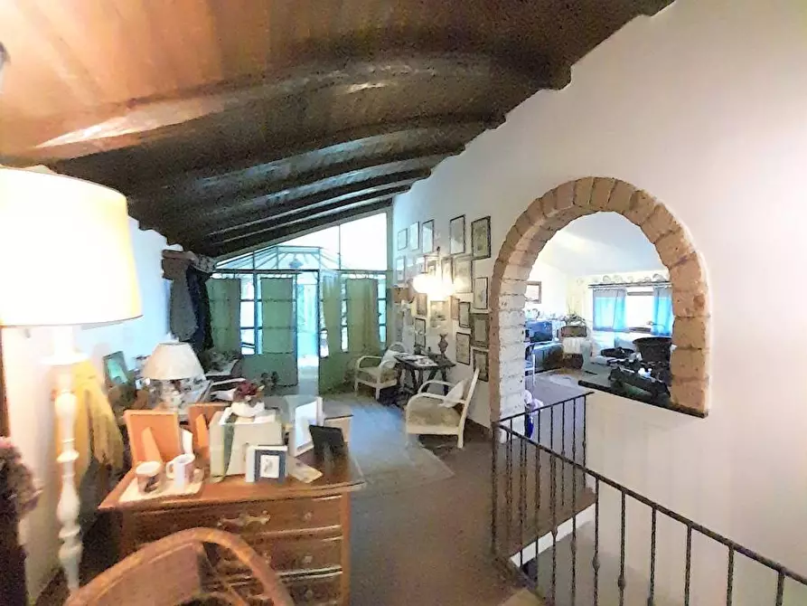 Immagine 7 di Villa in vendita  a Pietrasanta
