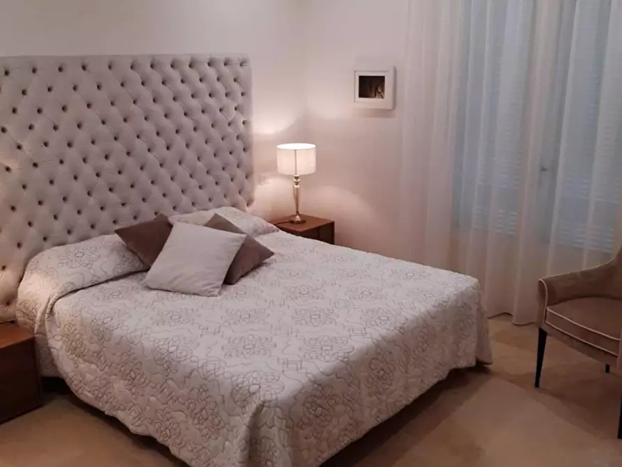 Immagine 10 di Villa in affitto  a Pietrasanta